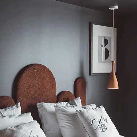 La Voie Lactee Hotel