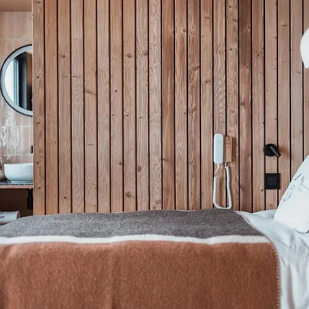 La Voie Lactee Hotel