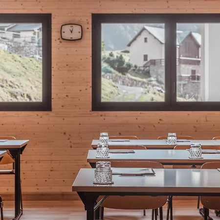 Hotel La Voie Lactee 4*