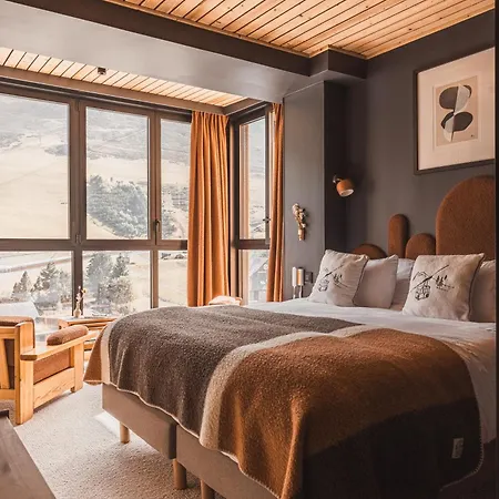 Hotel La Voie Lactee 4*