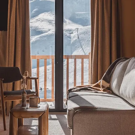 La Voie Lactee Hotel