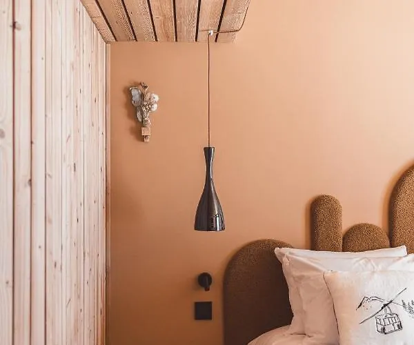 Отель La Voie Lactee 4*