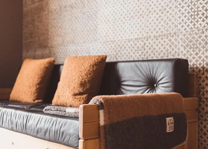 La Voie Lactee Отель Ла-Монжи